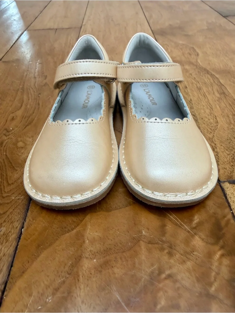 L’Amour Girls Gold Leather Mary Jane Dress Shoes Size 11